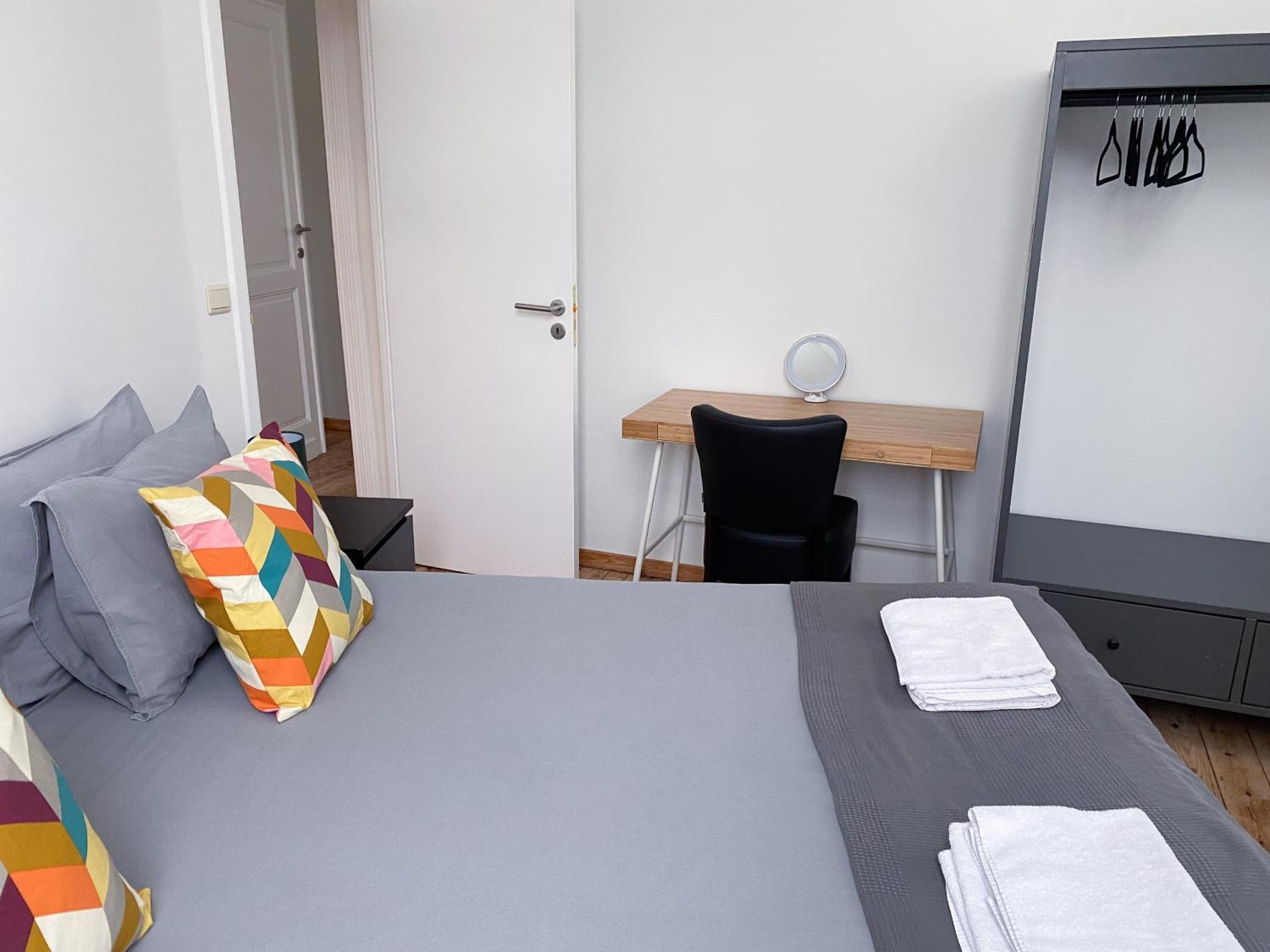 New Cozy Apartments In Porte De Hal Brussels Exterior photo