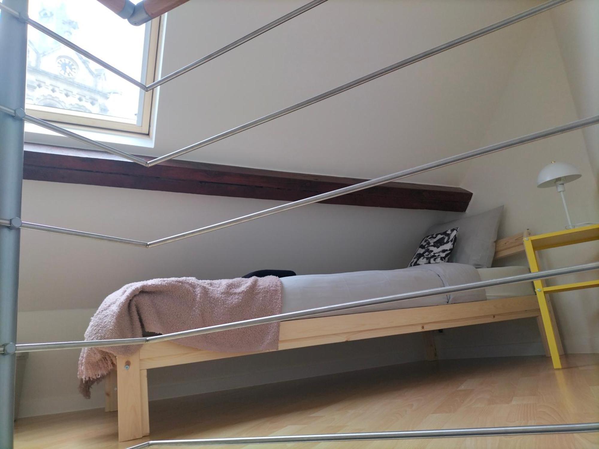 New Cozy Apartments In Porte De Hal Brussels Exterior photo